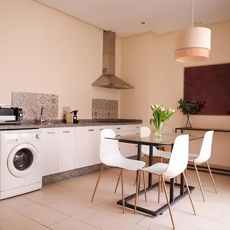 Guzman El Bueno Appartement *